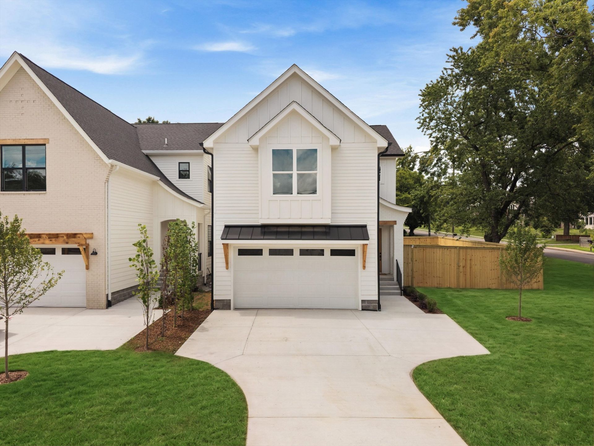808 Newhall Dr, Nashville, TN 37206 Main Photo