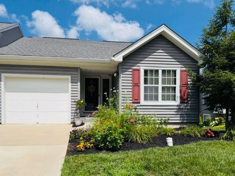 822 Horseshoe Lane, Florence, KY 41042 Photo 1