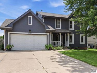 15507 Edna Street, Omaha, NE 68138