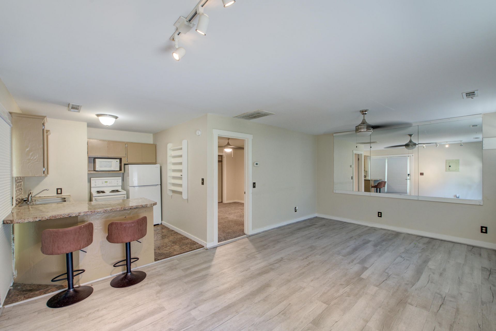 1639 Central Avenue Photo 37