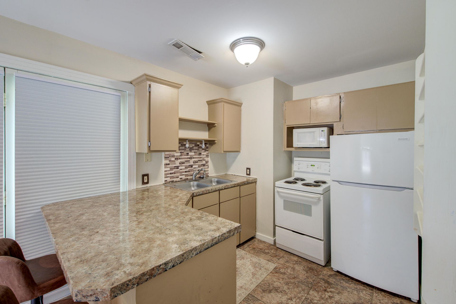 1639 Central Avenue Photo 38