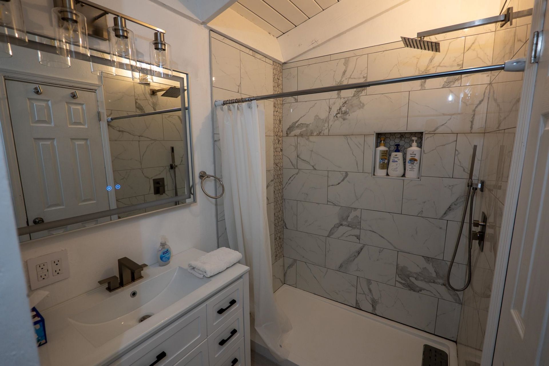 302 Vantage Point Lane, Unit 4, 5, & 6, Tallahassee, FL 32301 Photo