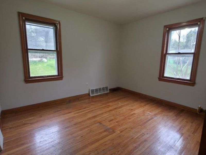 4935 E 86th Street, Garfield Heights, OH 44125 Photo 7