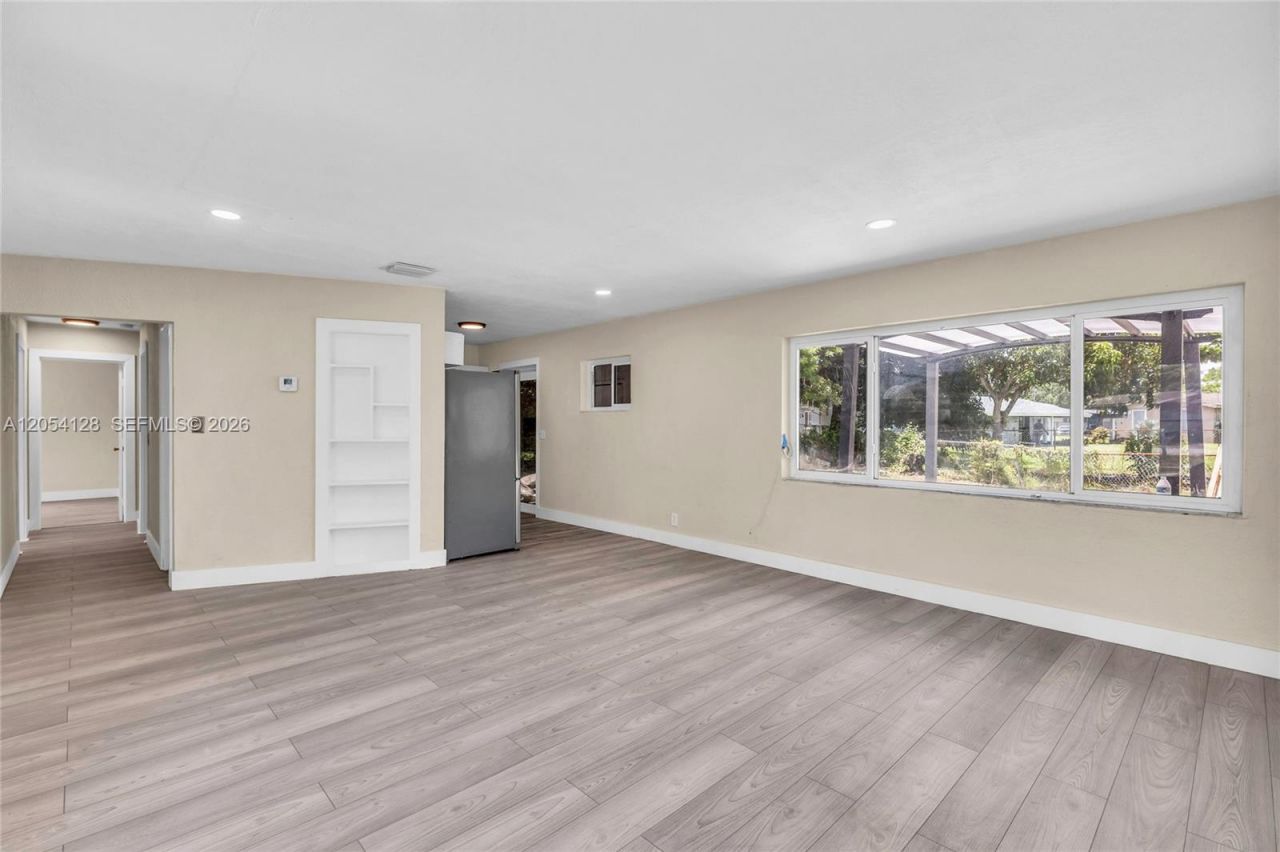 1218 NW 15th St , Fort Lauderdale, FL 33311 Photo