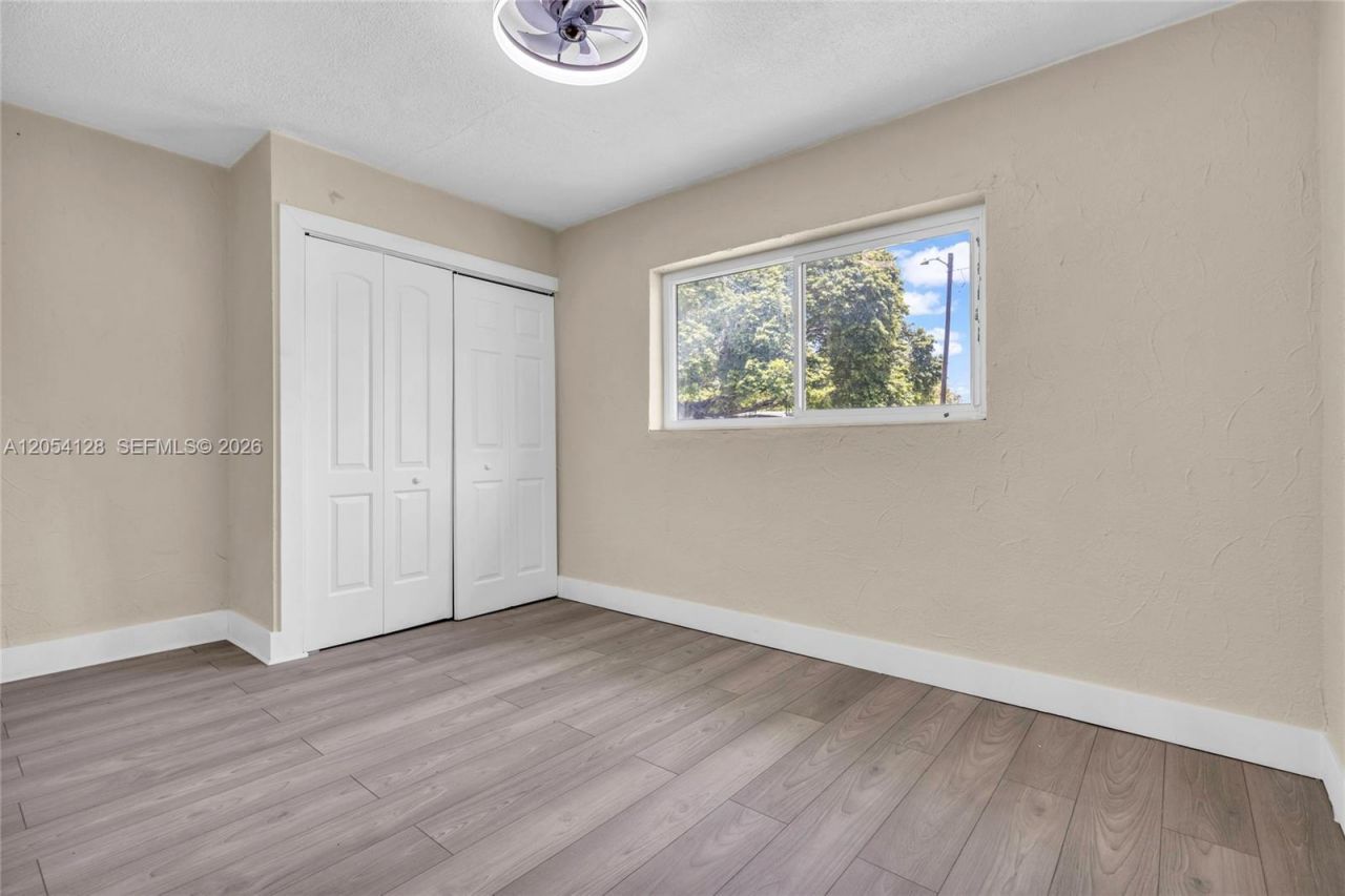 1218 NW 15th St , Fort Lauderdale, FL 33311 Photo