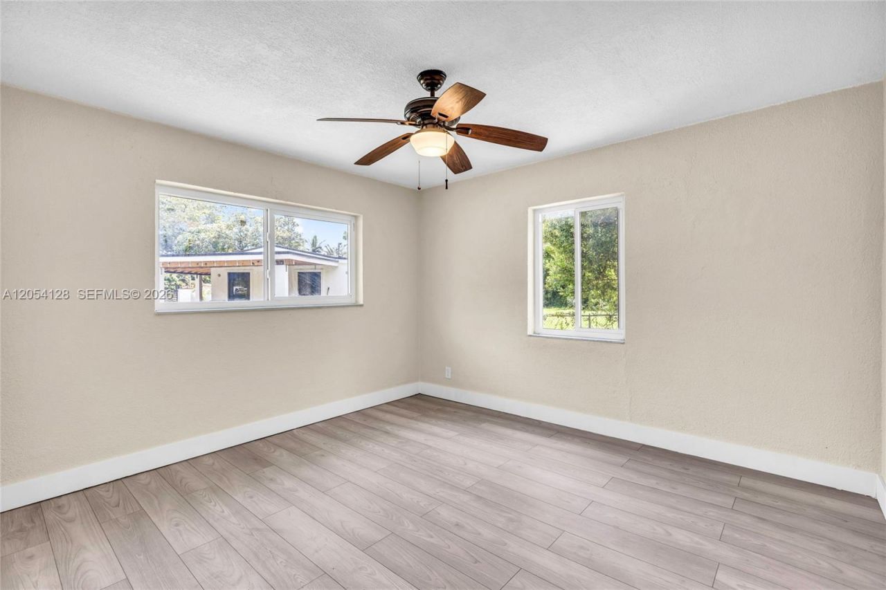 1218 NW 15th St , Fort Lauderdale, FL 33311 Photo