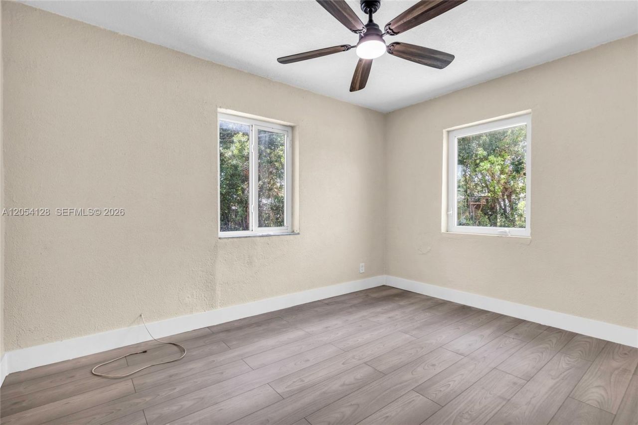 1218 NW 15th St , Fort Lauderdale, FL 33311 Photo
