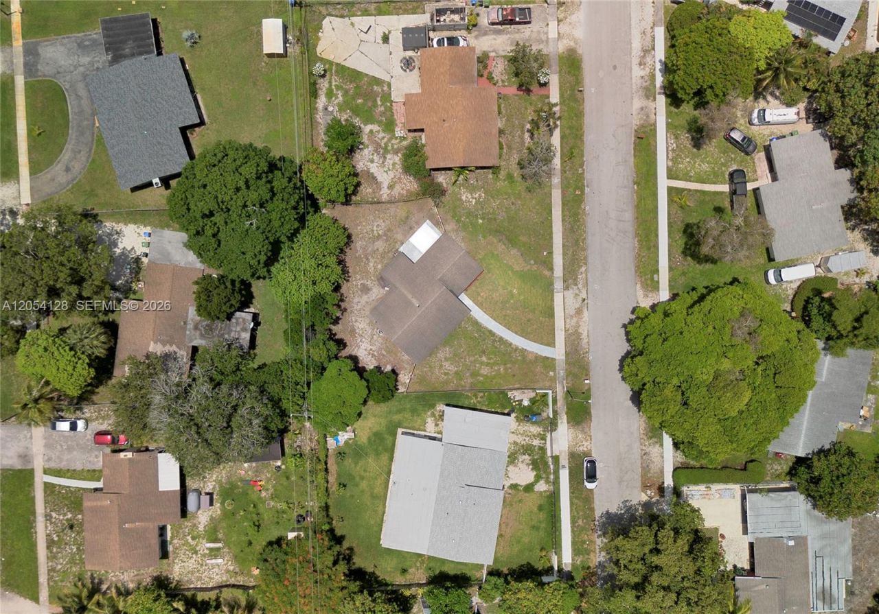 1218 NW 15th St , Fort Lauderdale, FL 33311 Photo