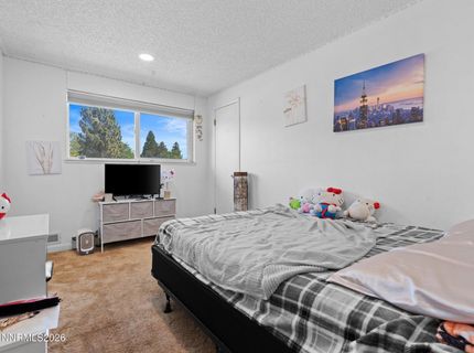 623 Abbay Way, Sparks, NV 89431 Photo