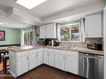 623 Abbay Way, Sparks, NV 89431 Photo
