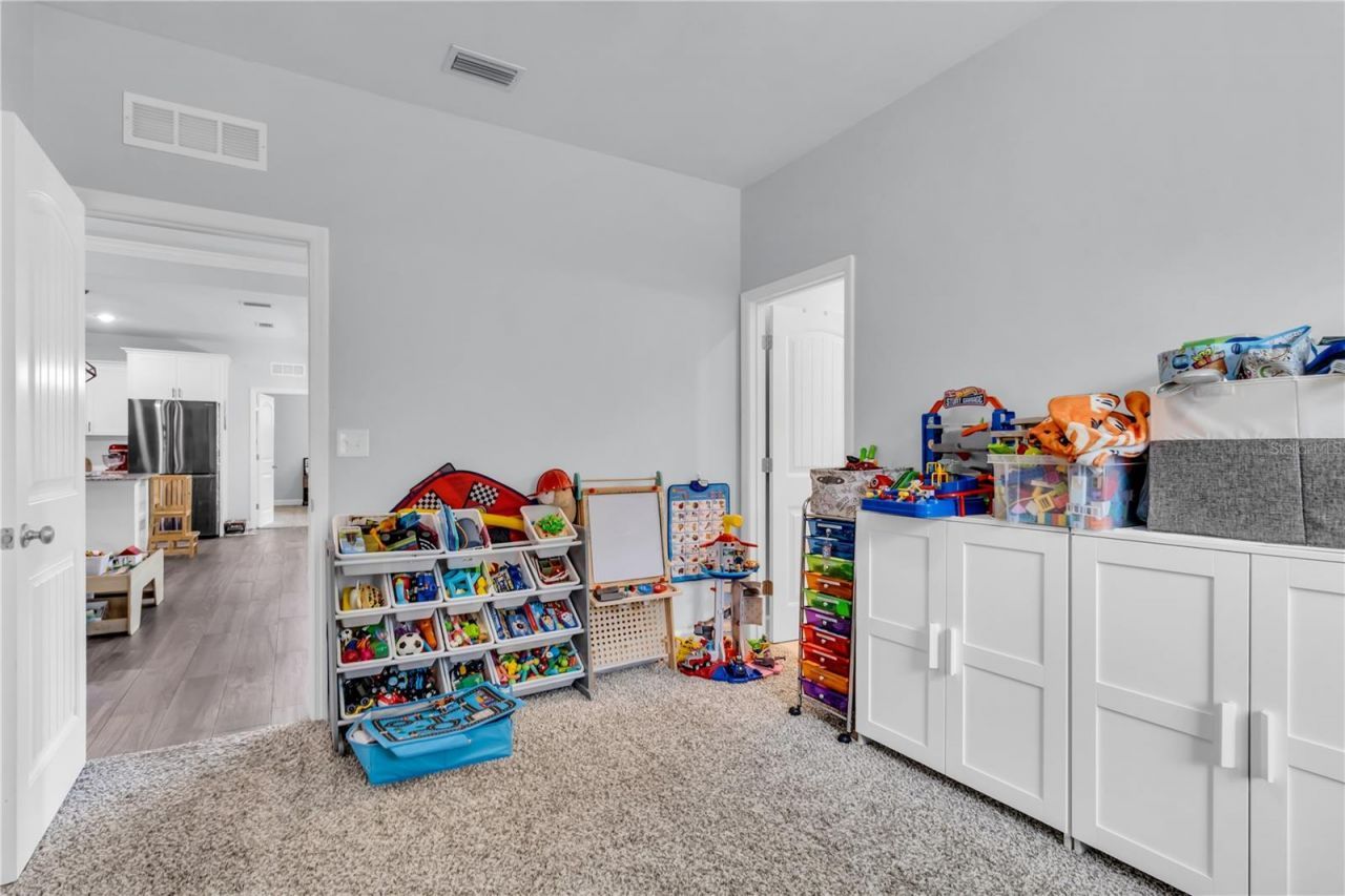 8069 NE 8th Place , High Springs, FL 32643 Photo