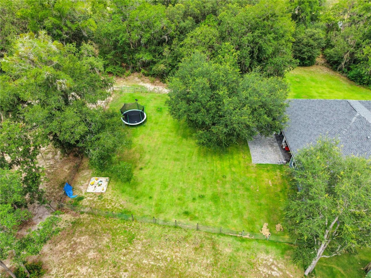 8069 NE 8th Place , High Springs, FL 32643 Photo