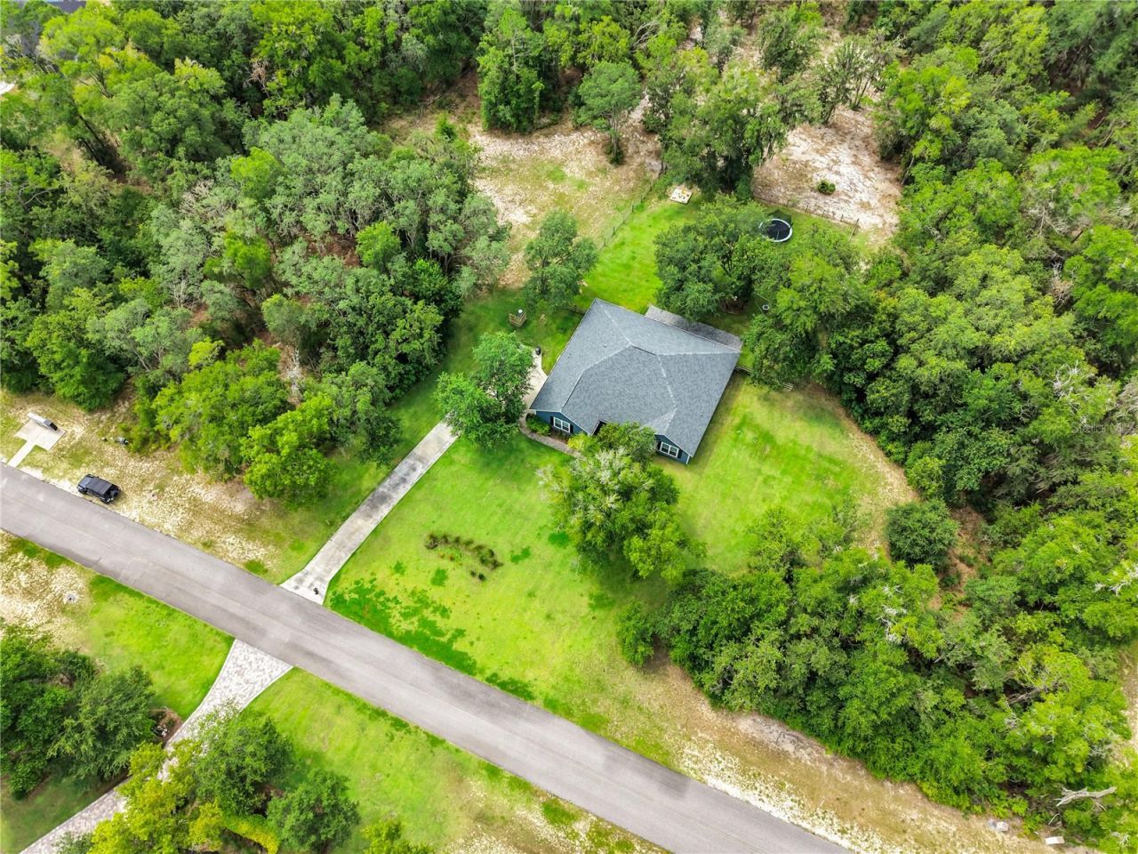 8069 NE 8th Place , High Springs, FL 32643 Photo