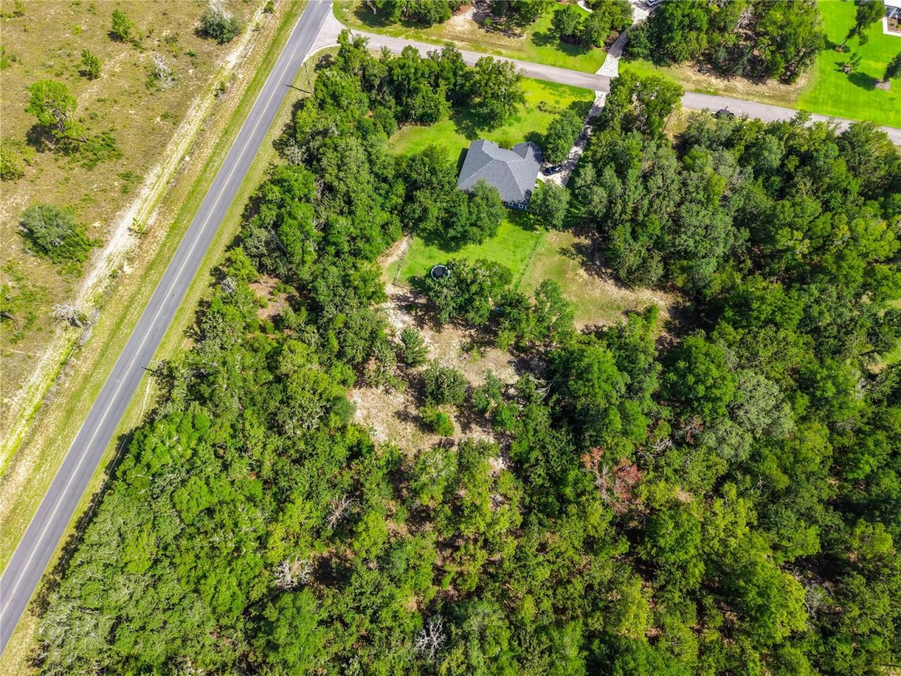 8069 NE 8th Place , High Springs, FL 32643 Photo