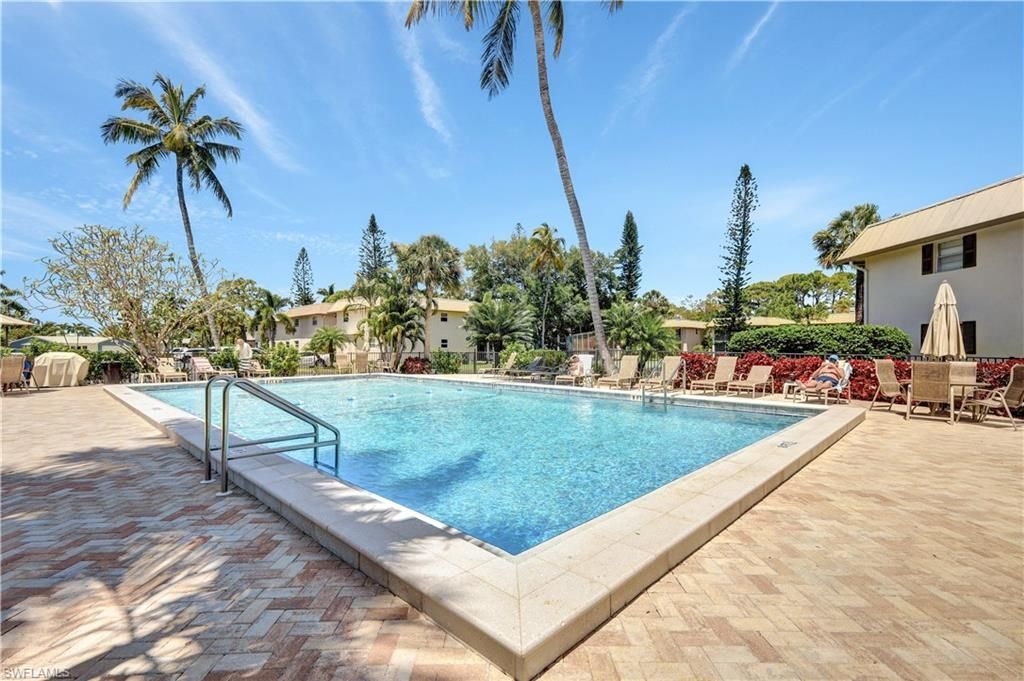 1549 Sandpiper St , Unit 42, Naples, FL 34102 Photo