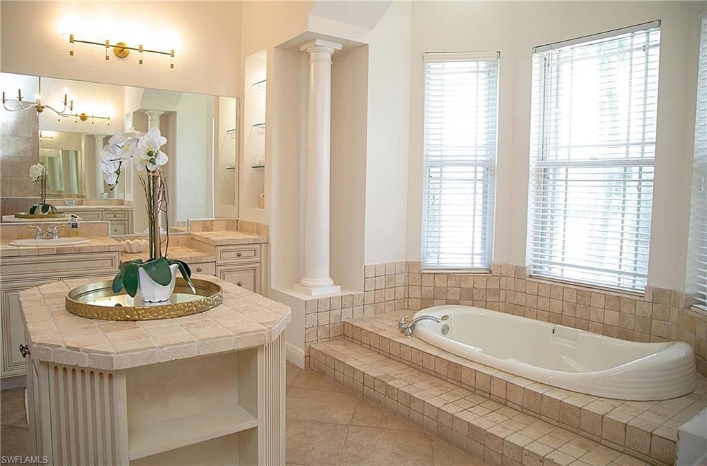 15200 Blackhawk Dr , Fort Myers, FL 33912 Photo