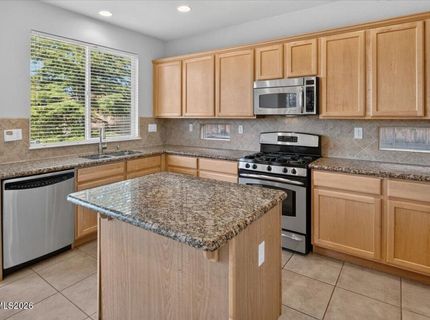 7730 Peavine Shadow Court, Reno, NV 89523 Photo