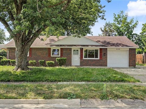 832 Stewville Drive, Vandalia, OH 45377