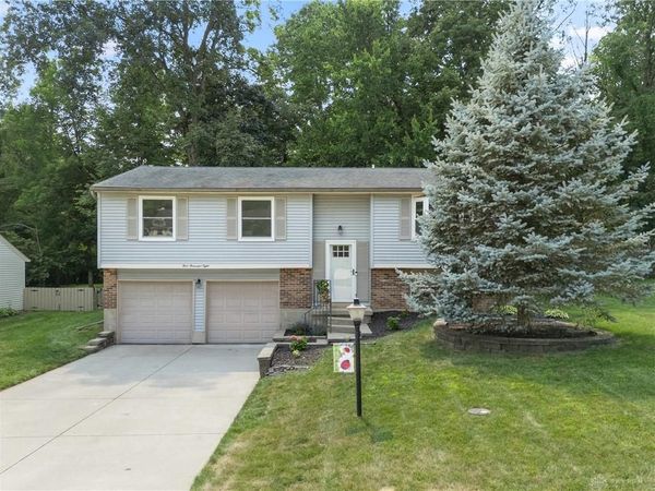 4008 Willow Run Drive, Beavercreek, OH 45430