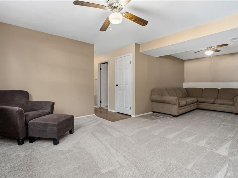 4008 Willow Run Drive, Beavercreek, OH 45430 Photo 25