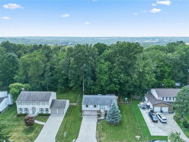 4008 Willow Run Drive, Beavercreek, OH 45430 Photo 4