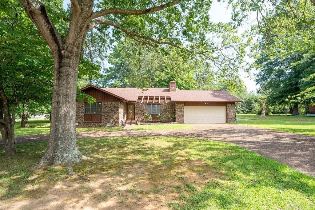 1812 Westgate Cir Heber Springs, AR 72543