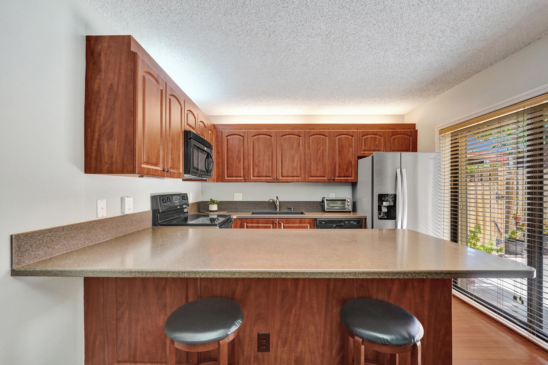 714 NW 98th Circle, Plantation, FL 33324 Photo