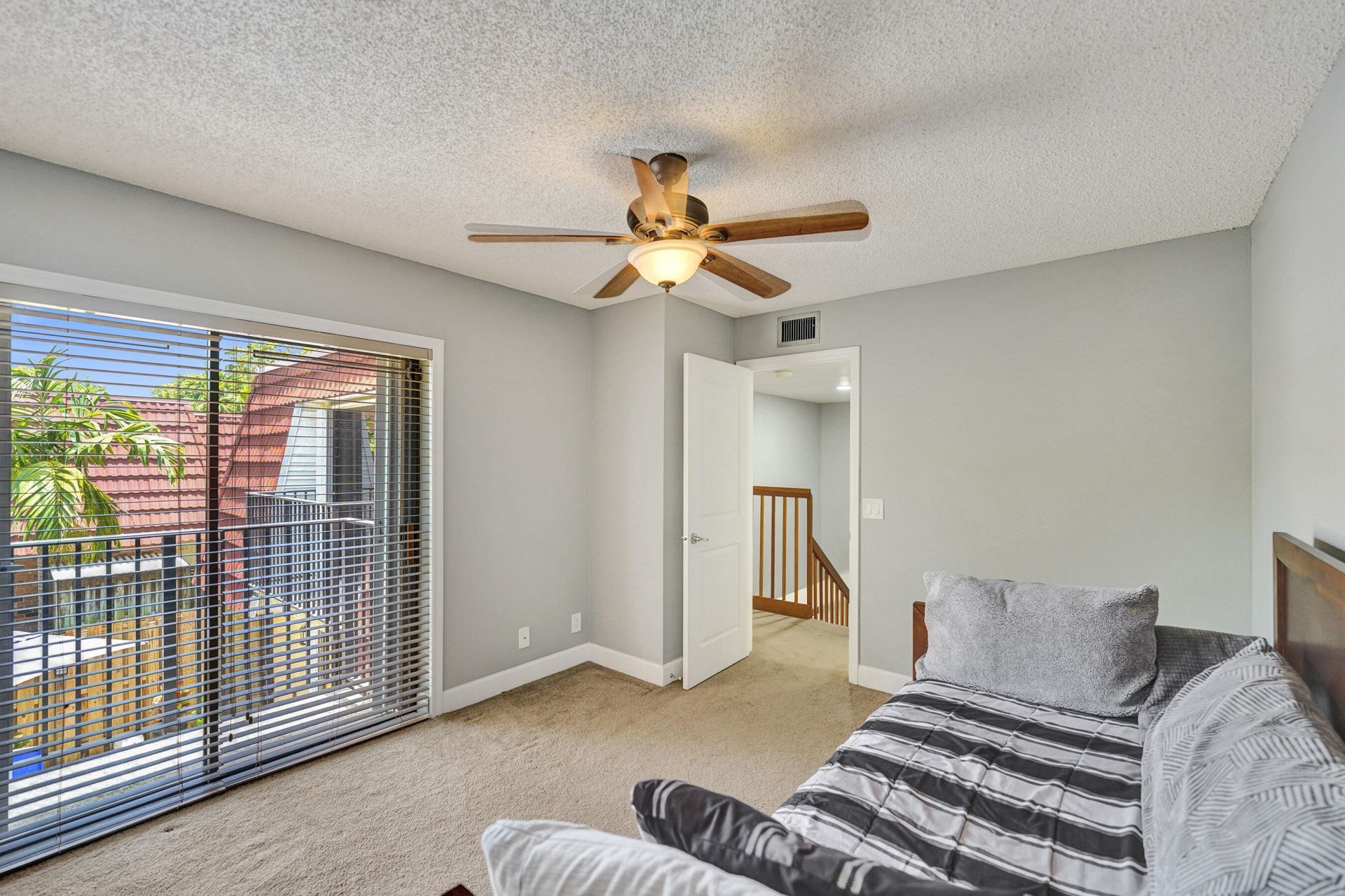 714 NW 98th Circle, Plantation, FL 33324 Photo