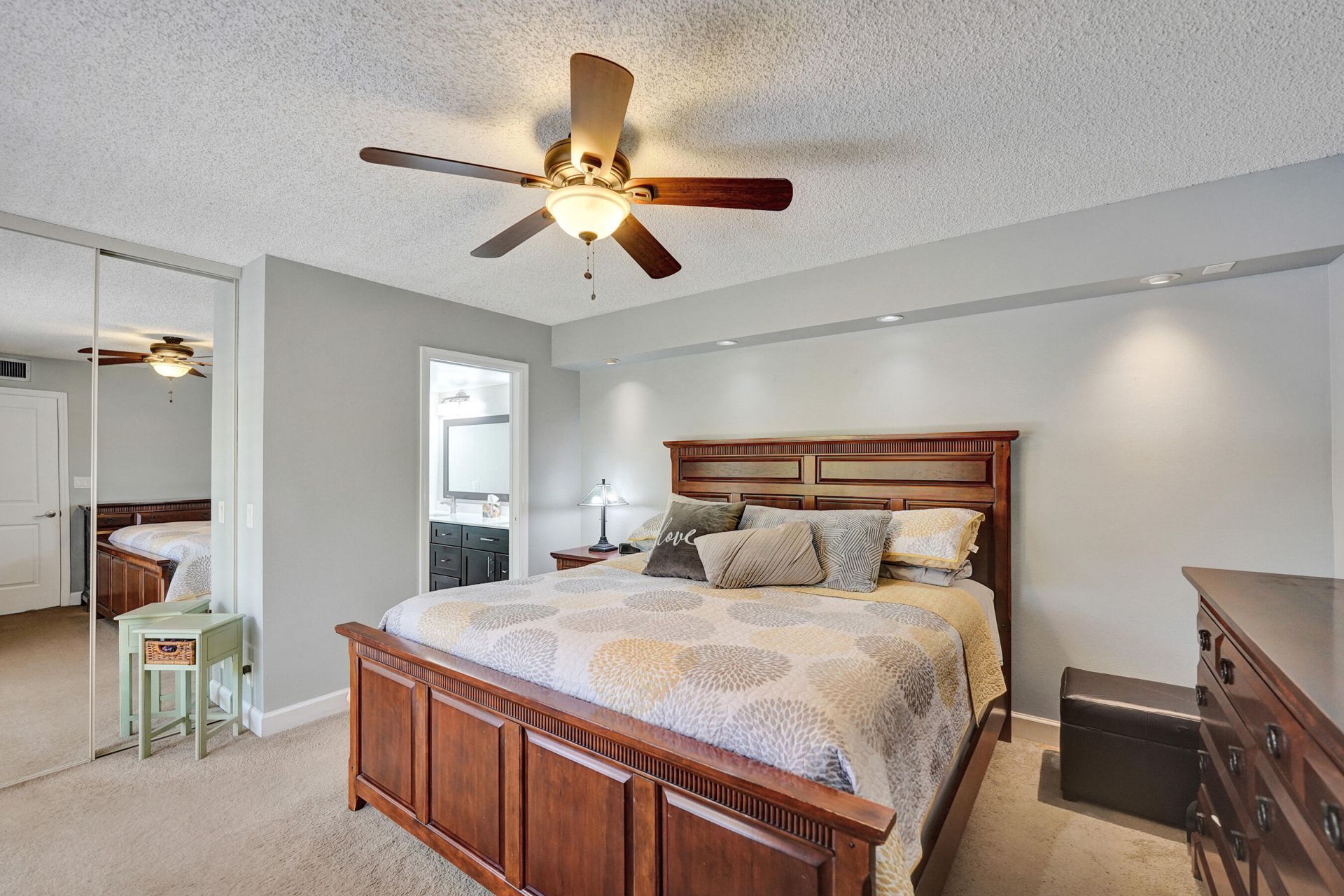714 NW 98th Circle, Plantation, FL 33324 Photo