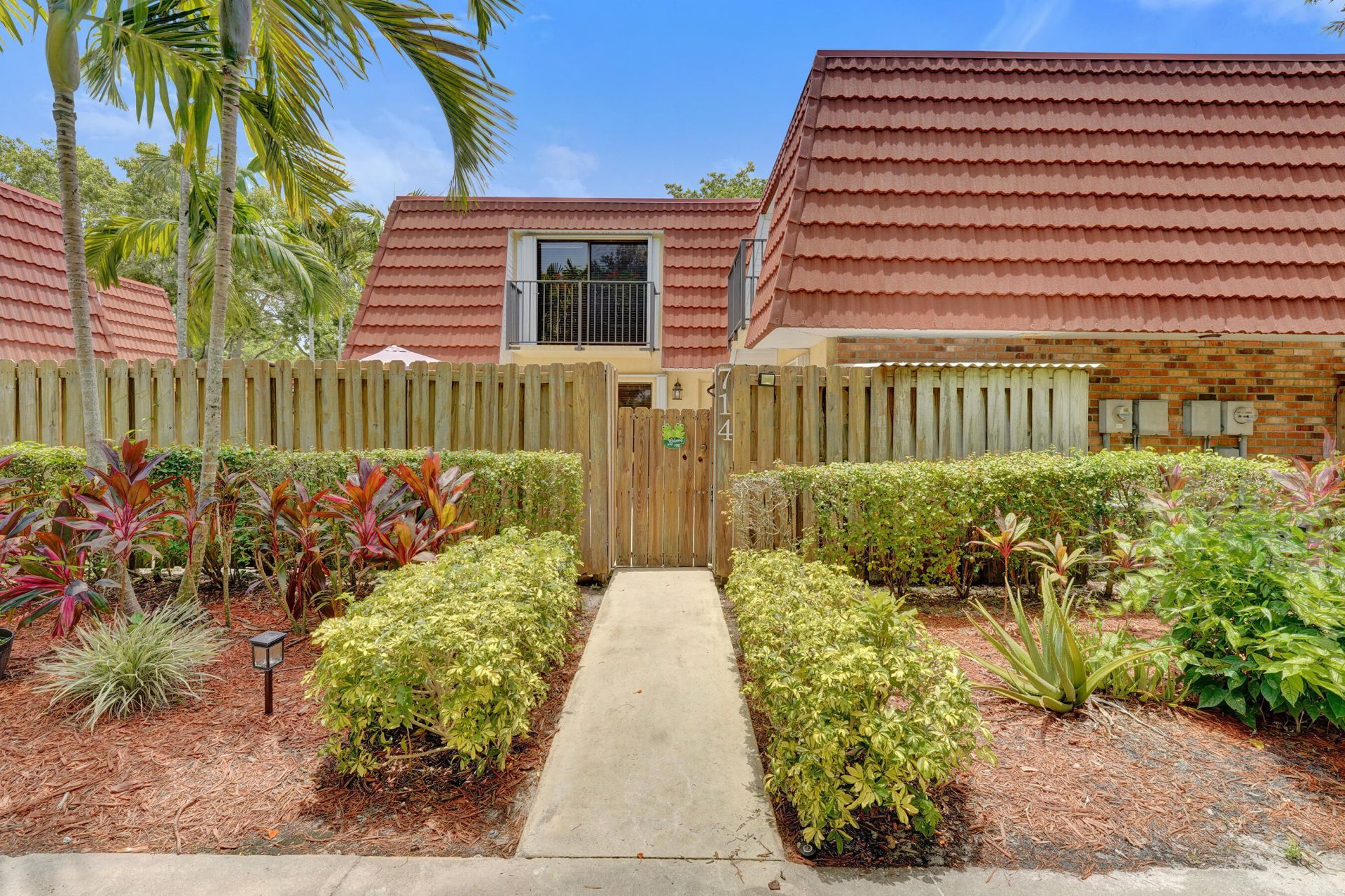 714 NW 98th Circle, Plantation, FL 33324 Photo