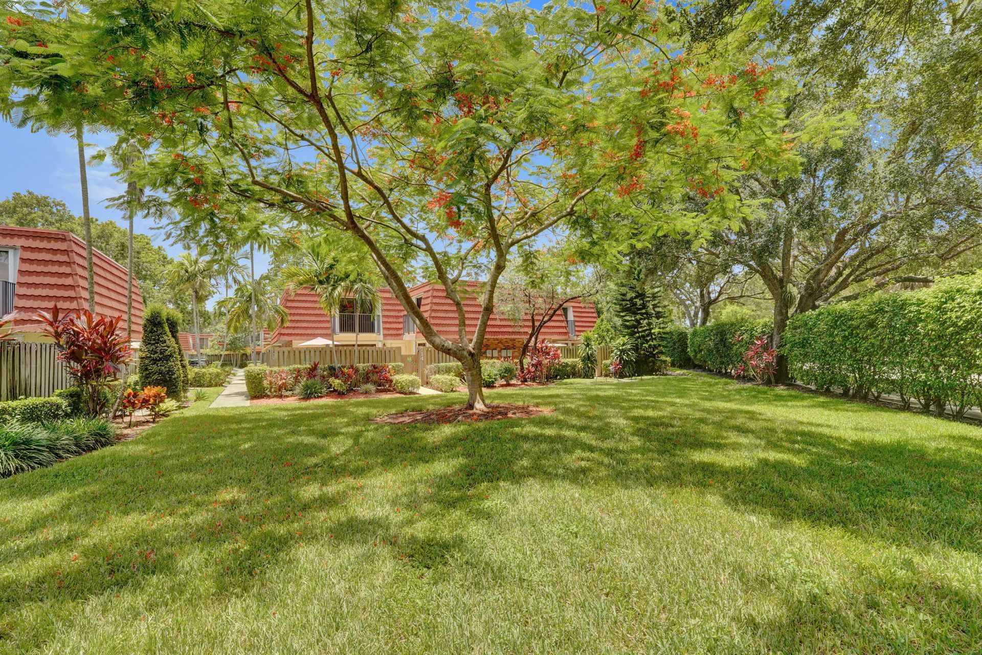 714 NW 98th Circle, Plantation, FL 33324 Photo