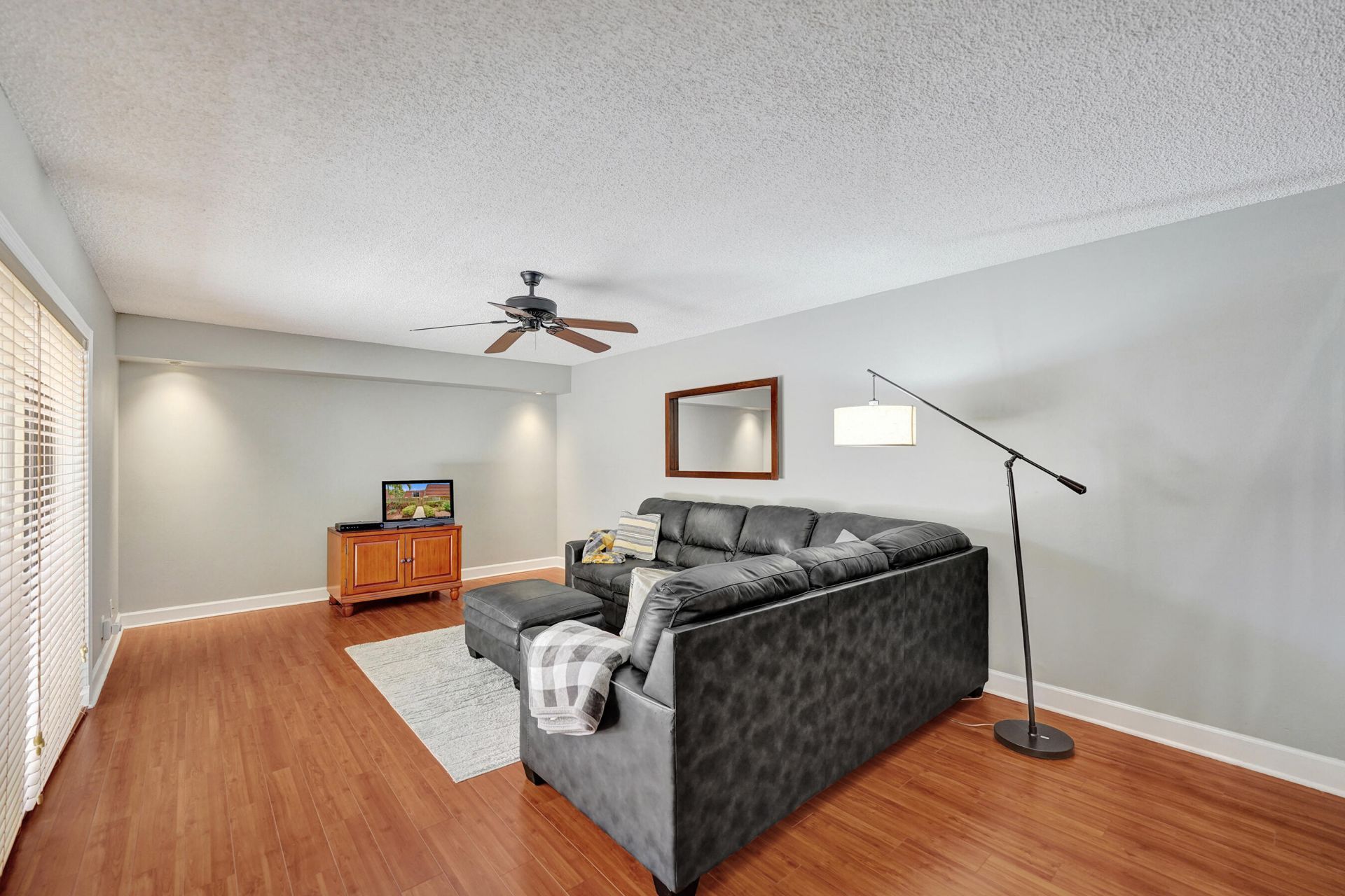 714 NW 98th Circle, Plantation, FL 33324 Photo