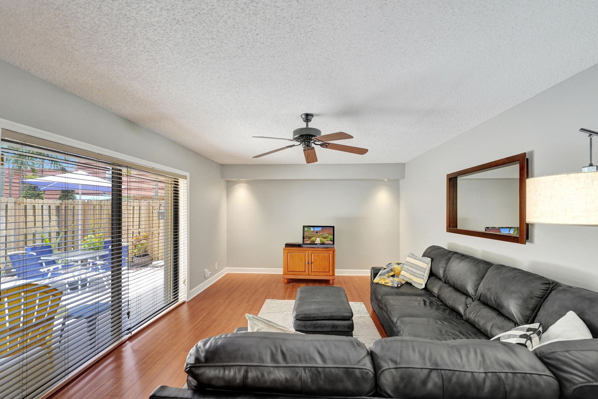 714 NW 98th Circle, Plantation, FL 33324 Photo