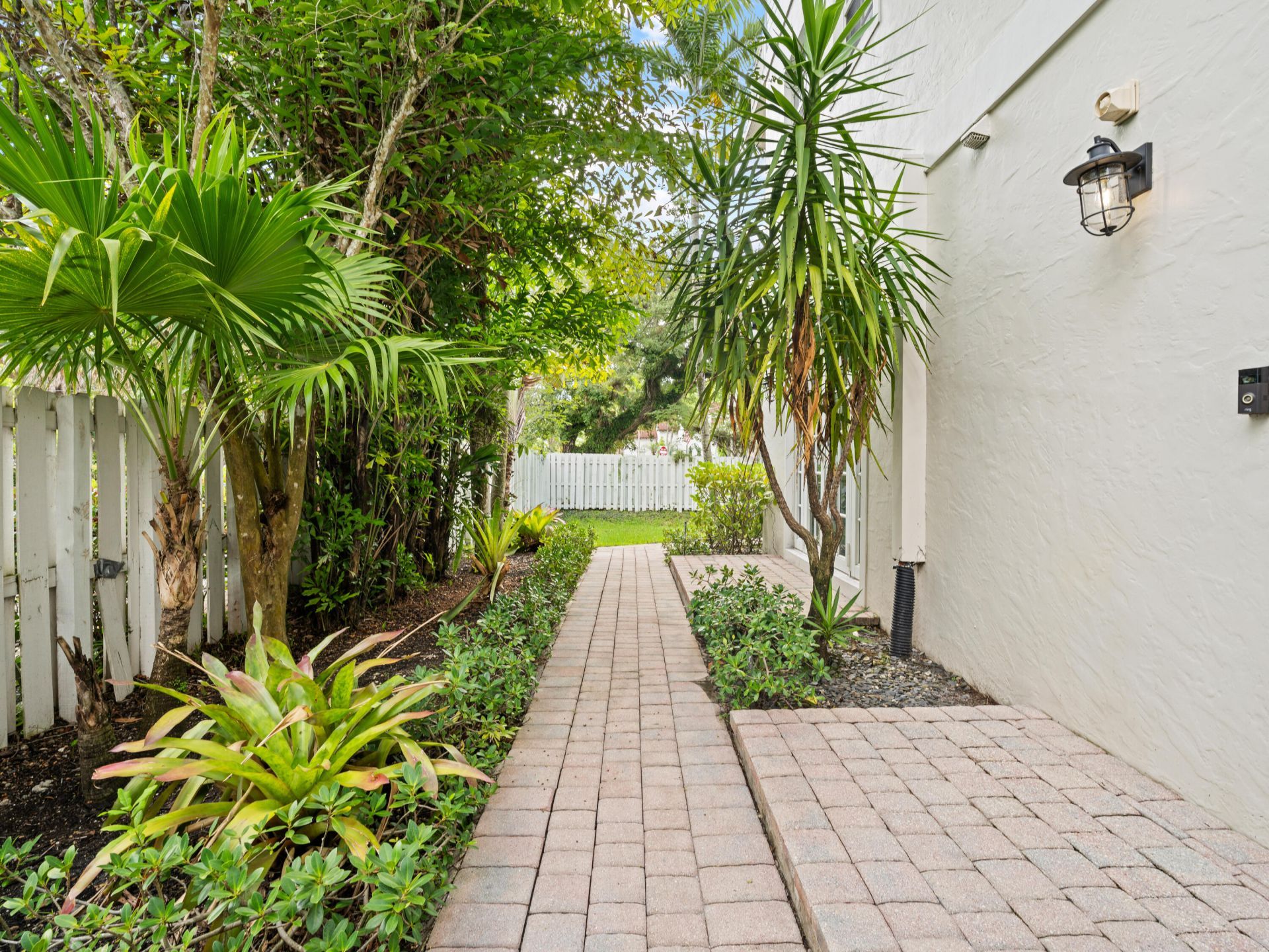 1101 Waverly Road, Fort Lauderdale, FL 33312 Photo