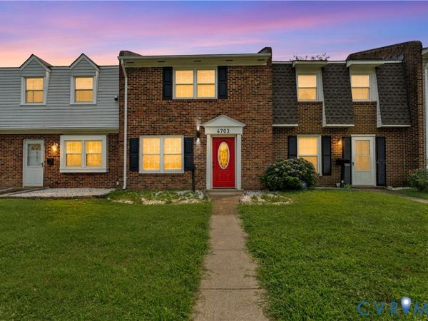 4703 Brompton Square , Chesterfield, VA 23234