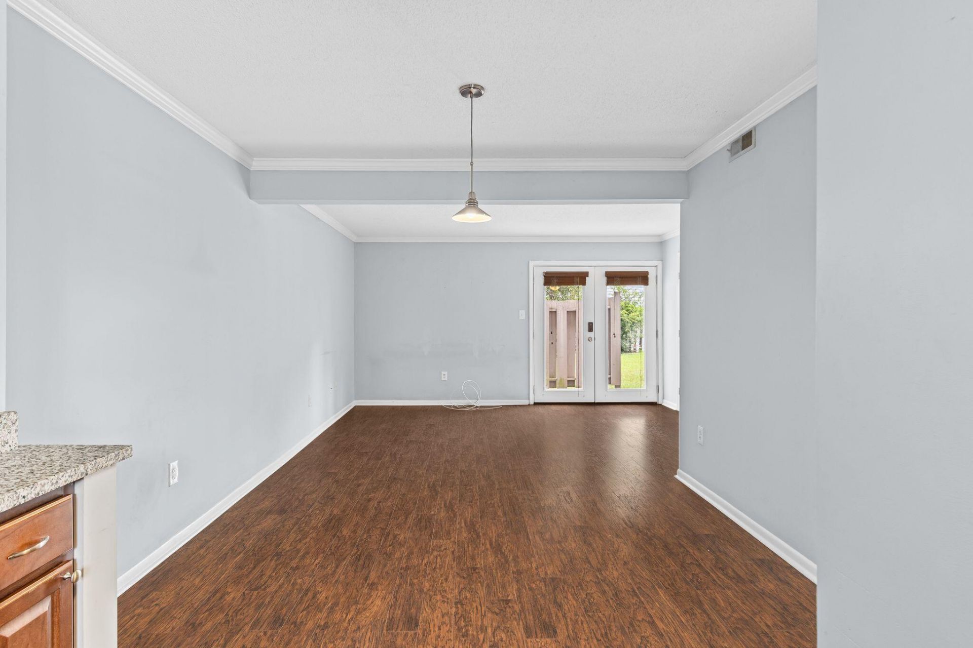 2362 Parsonage Road Photo 7