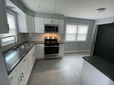 Main Photo