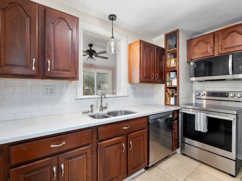 742 Montrose Avenue, Columbus, OH 43209 Photo 16