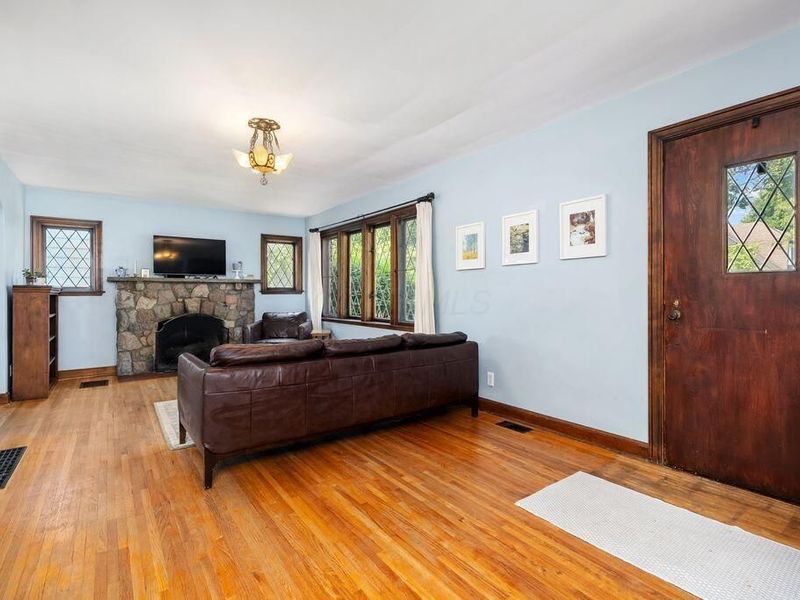 742 Montrose Avenue, Columbus, OH 43209 Photo 6
