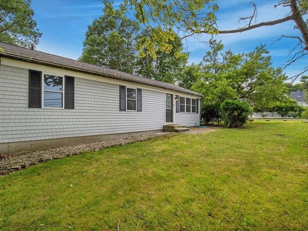 579 E Falmouth Hwy, Falmouth, MA 02536