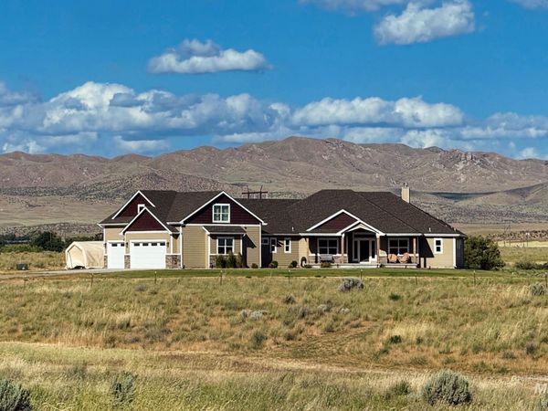 471 E Indian Creek Rd, Boise, ID 83716