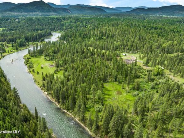 NNA Gunsmoke Ln , Priest River, ID 83856