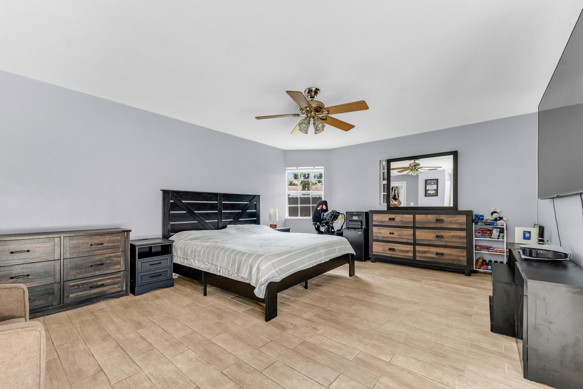 8880 NW 7th Street, Pembroke Pines, FL 33024 Photo