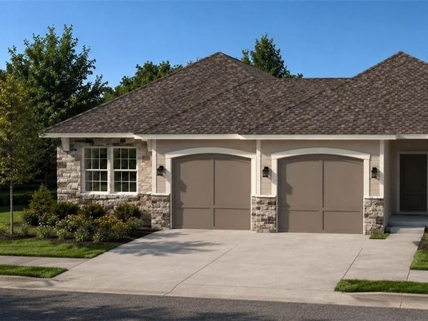 1906 Shellbark Street, Raymore, MO 64083