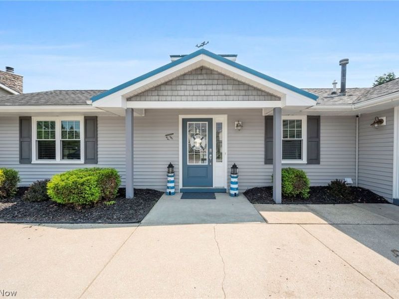 1280 Surfside Circle, Aurora, OH 44202 Photo 3
