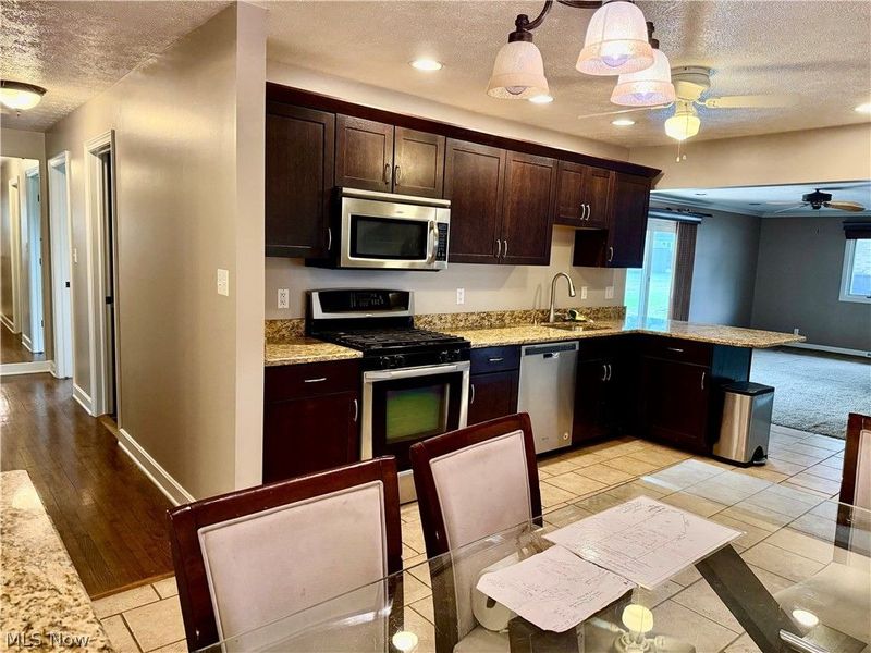 5687 Lancaster Drive, Brooklyn Heights, OH 44131 Photo 14