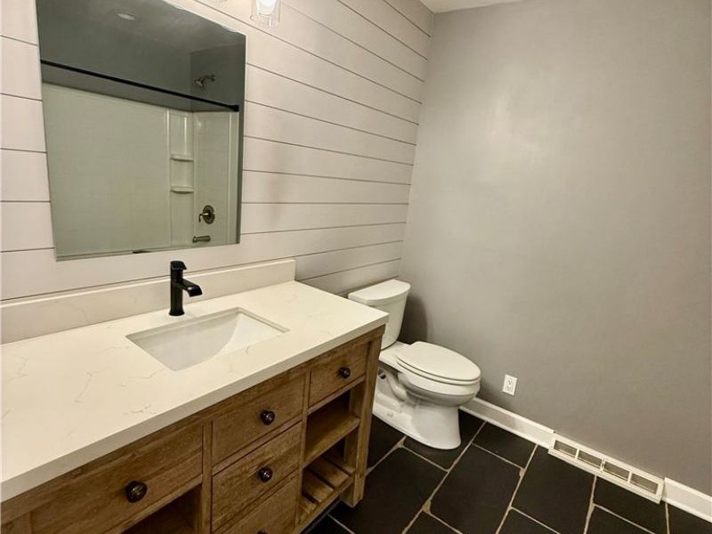 5687 Lancaster Drive, Brooklyn Heights, OH 44131 Photo 23