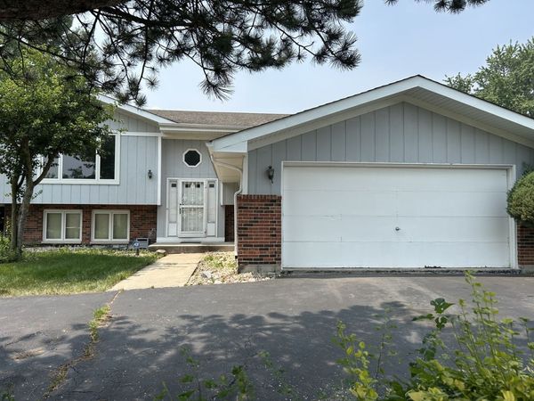 20148 Cypress Avenue , Lynwood, IL 60411