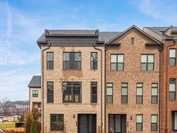 12268 SESSILE COMMONS, FAIRFAX, VA 22030