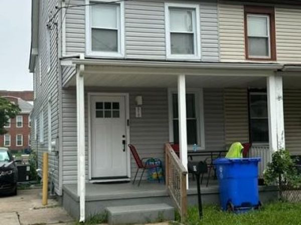 819 W 2ND STREET , FLORENCE, NJ 08518